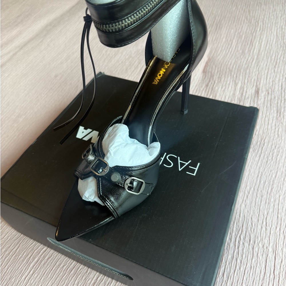 Fashion Nova Black Chic Heels